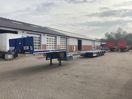 B-XL B-XL Low trailer