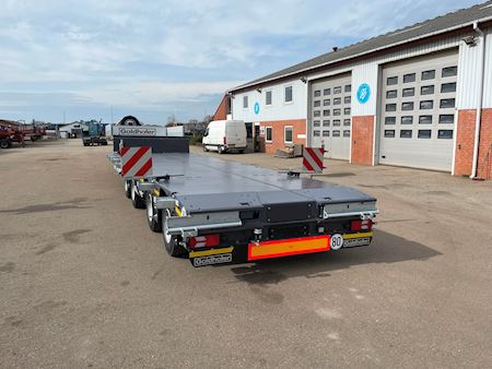 Goldhofer STN-L 4 Stepstar Low loader