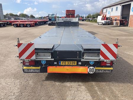 Goldhofer STN-L 4 Stepstar Heavy trailer