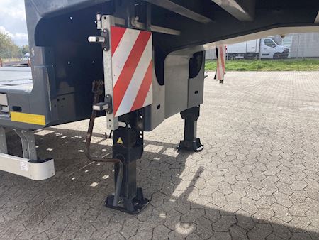 Goldhofer STN-L 4 Stepstar Schwertransportanhänger