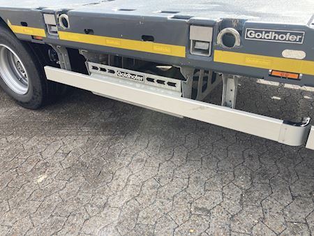 Goldhofer STN-L 4 Stepstar Heavy trailer