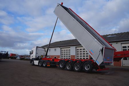 Langendorf 35,2 m3 Tipper