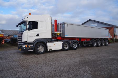 Langendorf 35,2 m3 Tipper