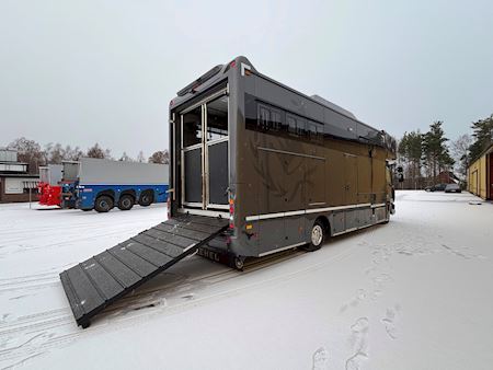 DAF Lehel horsebox 210 LF Horse transporter