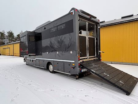 DAF Lehel horsebox 210 LF Horse transporter