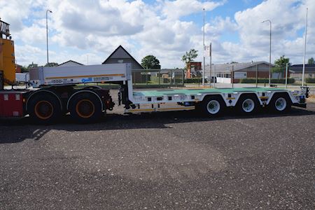 Goldhofer STZ-L 3 A Low trailer